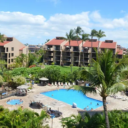 Luxurious Top Floor Kamaole Sands 6-404
